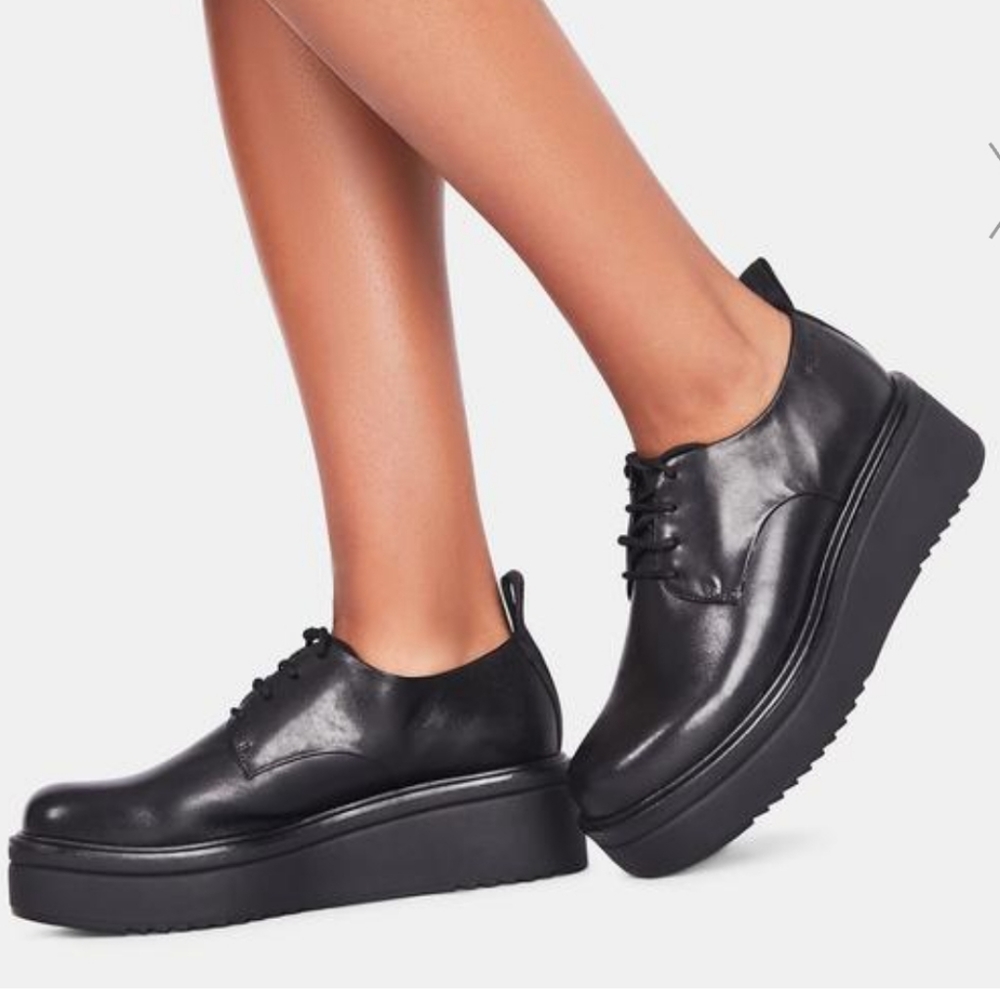 VAGABOND SHOEMAKERS TARA OXFORDS